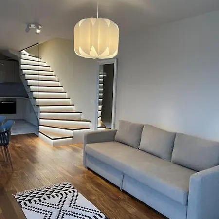 Lovely Twin House * Lozenets